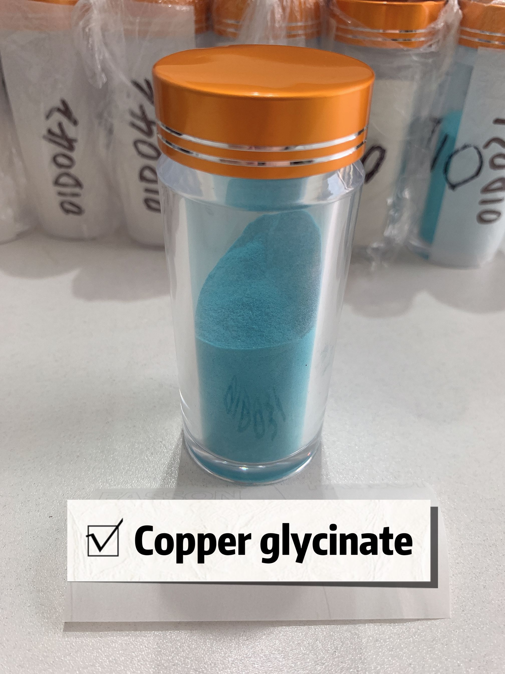 Copper glycinate